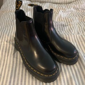 2976 Quad Chelsea Boot Dr. Martens NWOT !!!